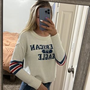 American Eagle sweater